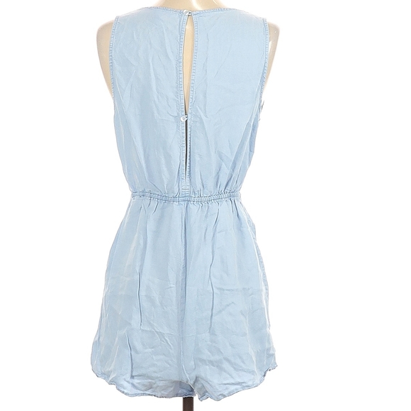 Love tree large chambray romper - Picture 3 of 4